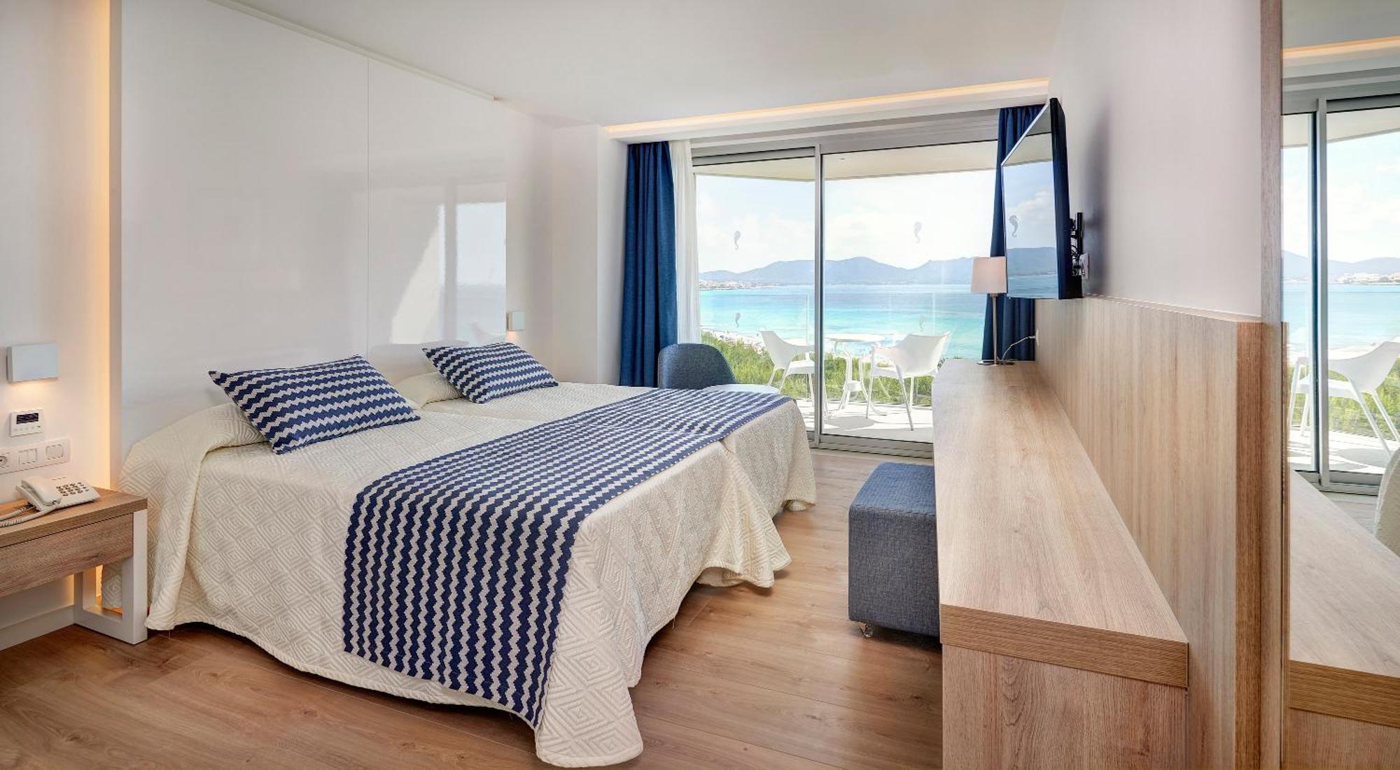 Hipotels Bahia Cala Millor - Adults Only Dış mekan fotoğraf