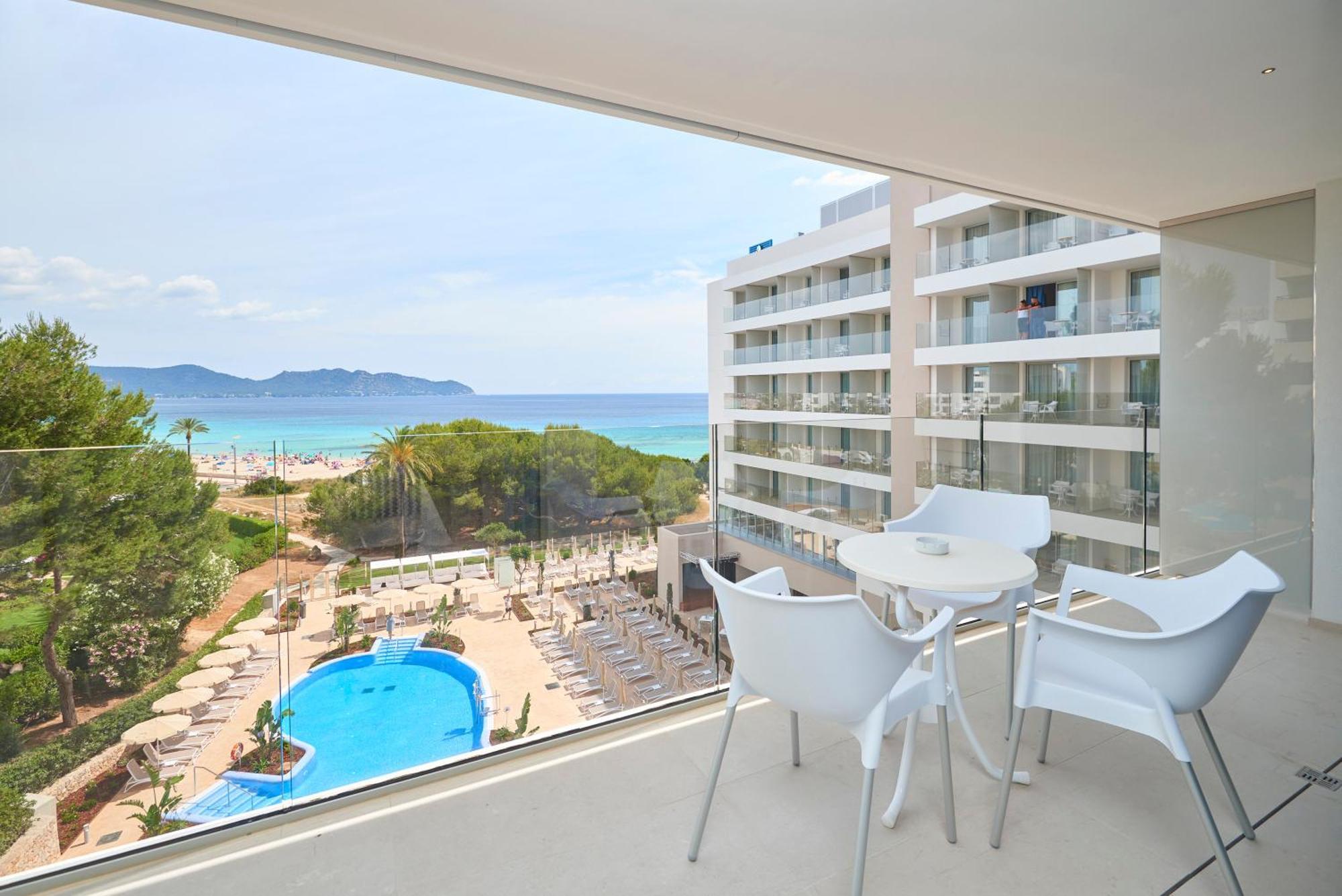 Hipotels Bahia Cala Millor - Adults Only Dış mekan fotoğraf